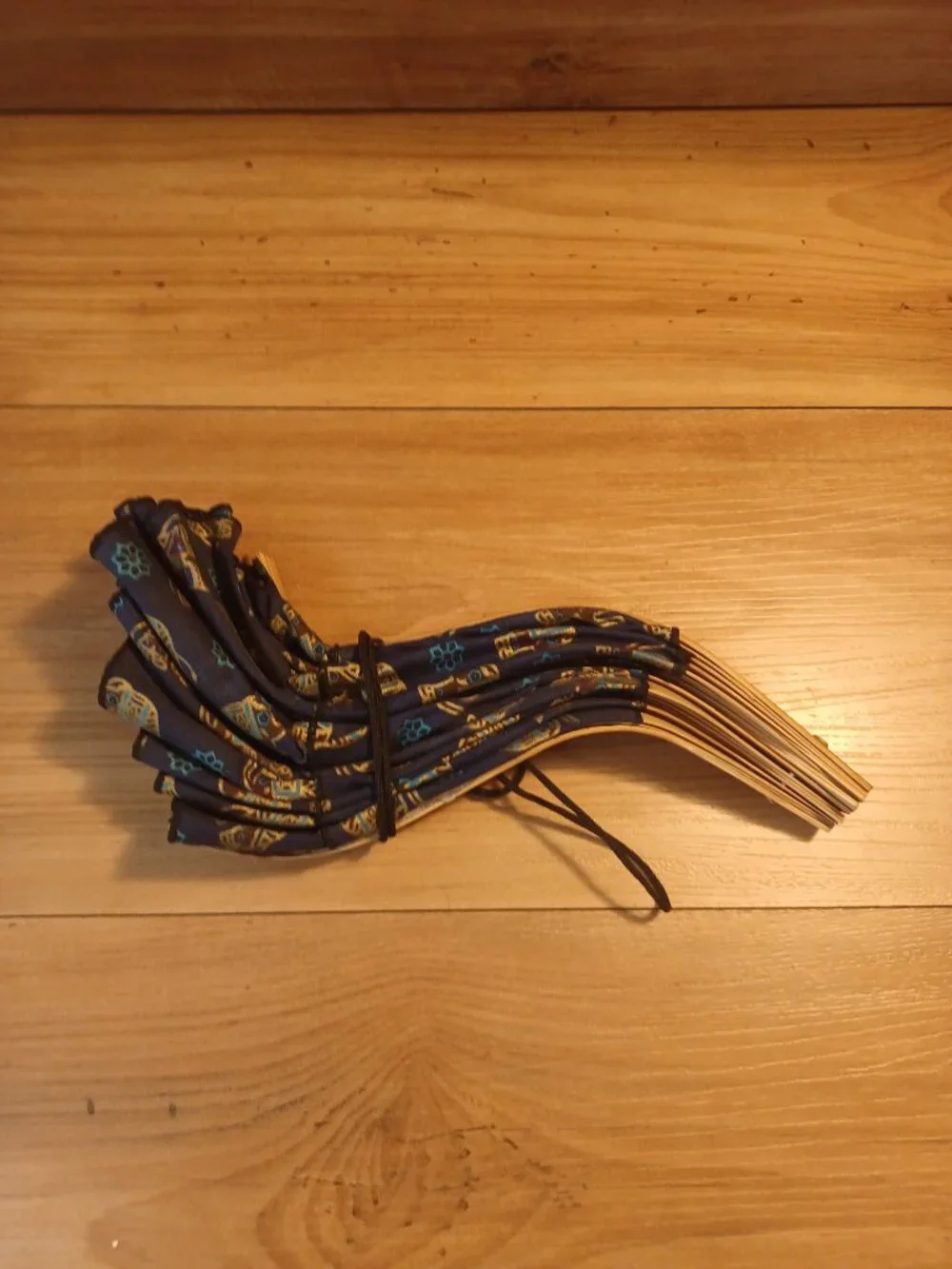 Vintage Bamboo & Fabric Folding Fan Hat With Elephant Print - Picture 8 of 8